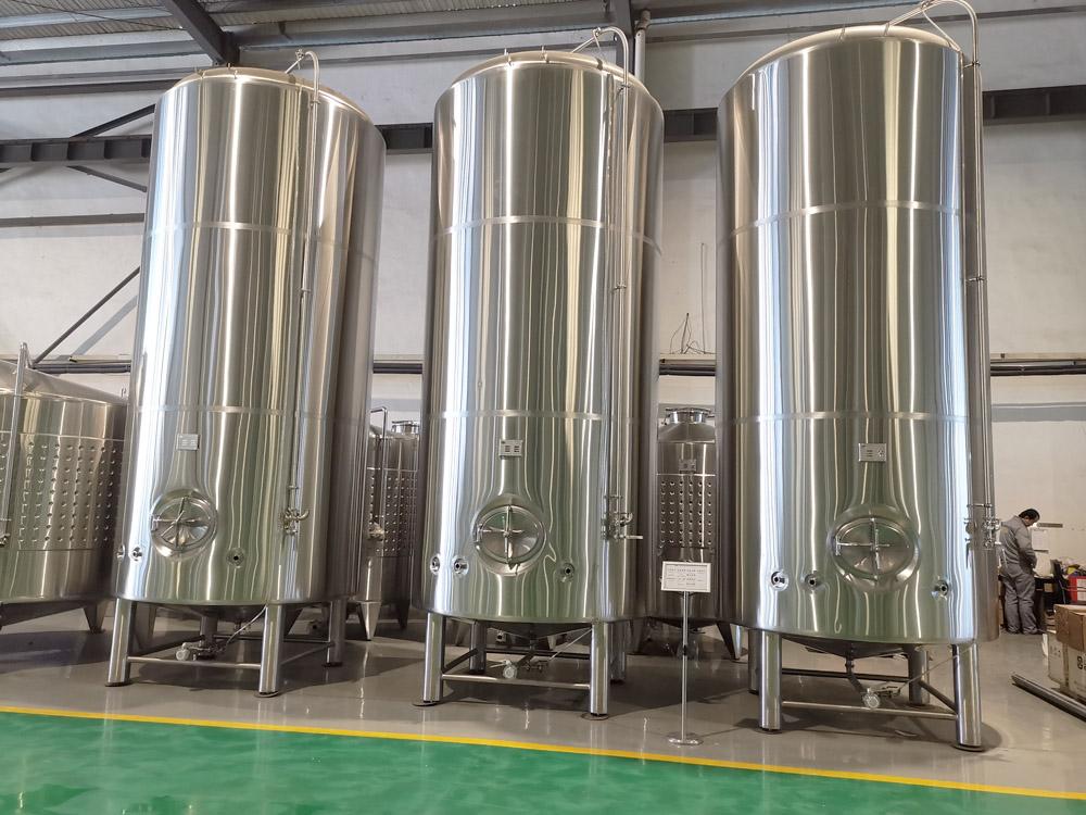 <b>15000L Double wall bright bee</b>